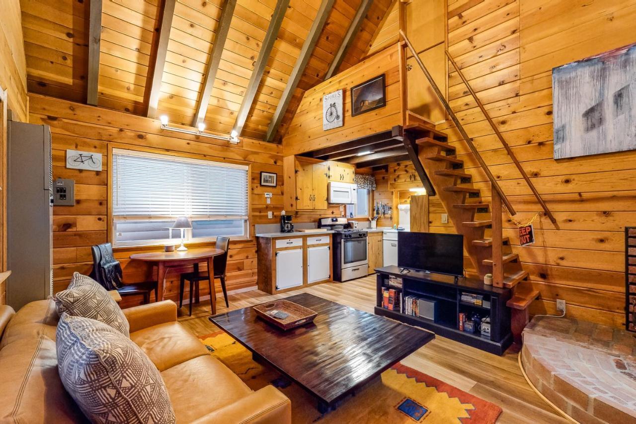 Bristlecone Cottage Velké Medvědí jezero Exteriér fotografie